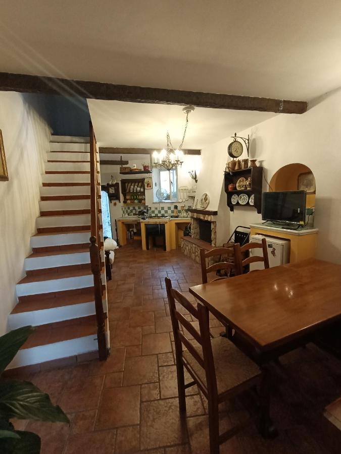Giglio Vallerano. Alloggio Turistico المظهر الخارجي الصورة